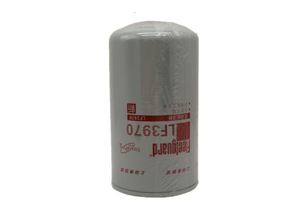 Fleetguard oil filter LF3970
